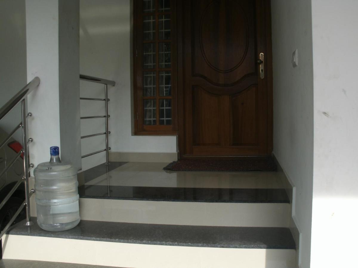 Jacaranda Holiday Home Kochi Dış mekan fotoğraf
